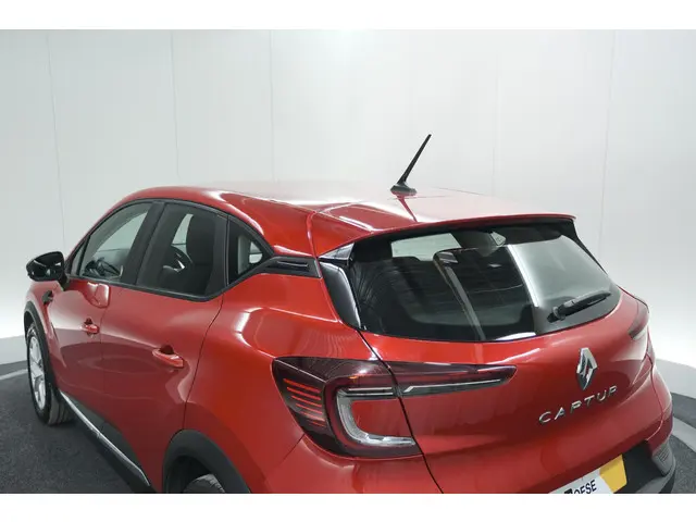 Renault Captur TCe 100 Zen 2021 Benzine 21