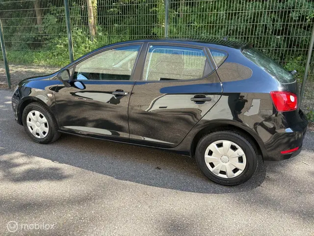 SEAT Ibiza 1.0 MPI Reference weinig KM 2015 Benzine 11