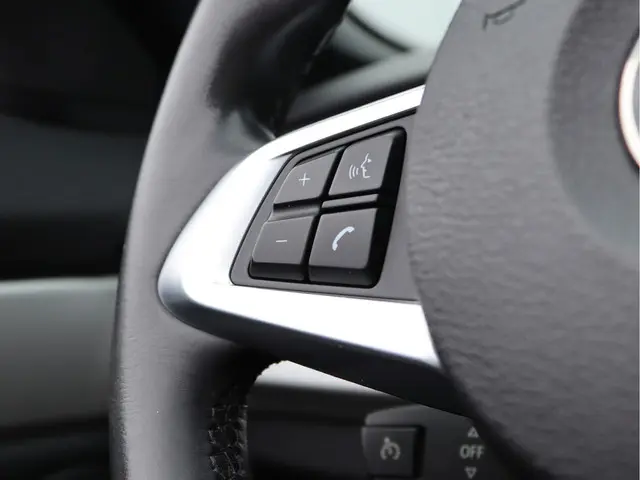 BMW Z4 Roadster sDrive18i 2013 Benzine 33