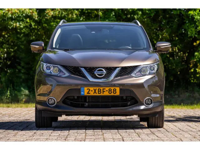 Nissan QASHQAI 1.2 Tekna 38.600 km + NAP 2014 Benzine 9