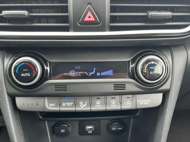 Hyundai Kona 1.6 GDI HEV Comfort 2020 Hybride Benzine 15