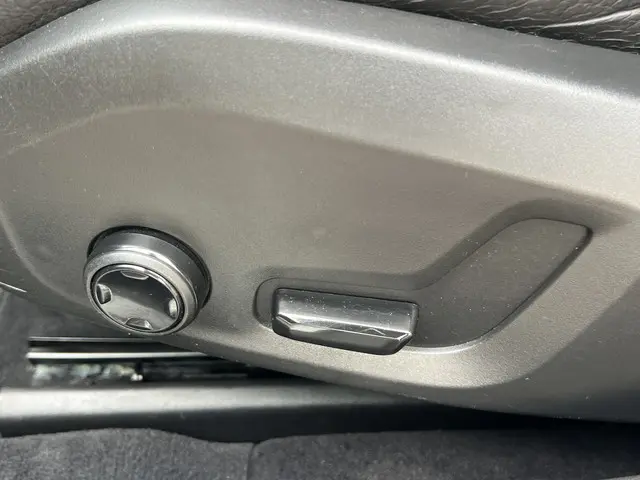 Volvo V90 2.0 D4 190 pk Momentum 2017 Diesel 34