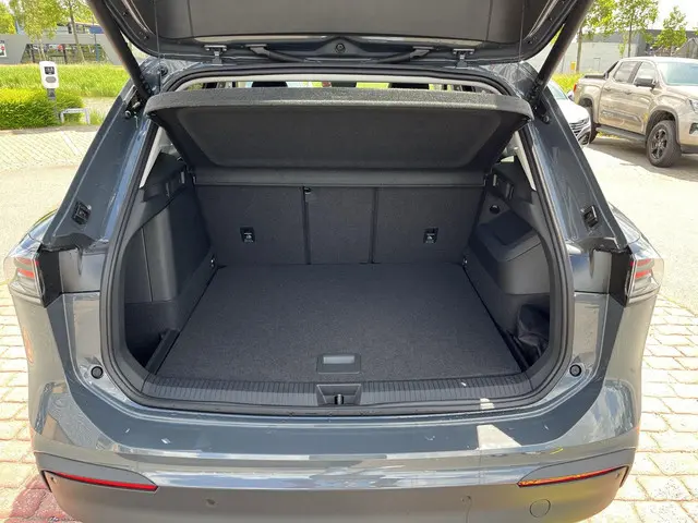 Volkswagen Tiguan 1.5 eHybrid Life Edition 2025 Benzine 10