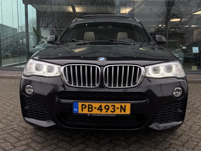 BMW X3 xDrive35i High Executive 2015 Benzine 10