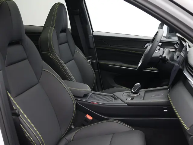 Lynk & Co 01 1.5 More 2025 Hybride Benzine 13