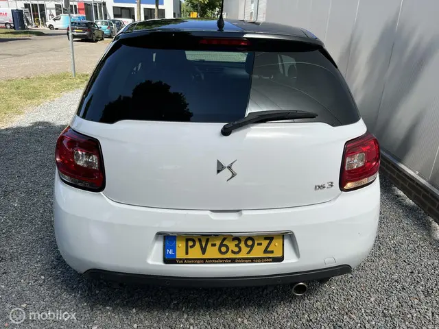 DS DS 3 1.2 PureTech So Chic 2017 Benzine 14