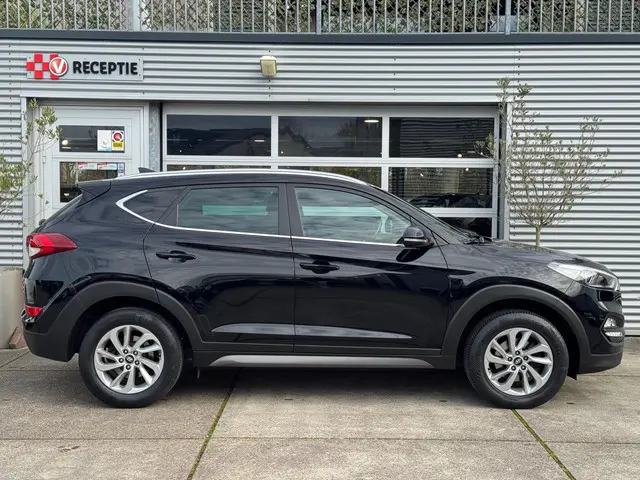 Hyundai Tucson 1.6 GDi Comfort 2016 Benzine 3