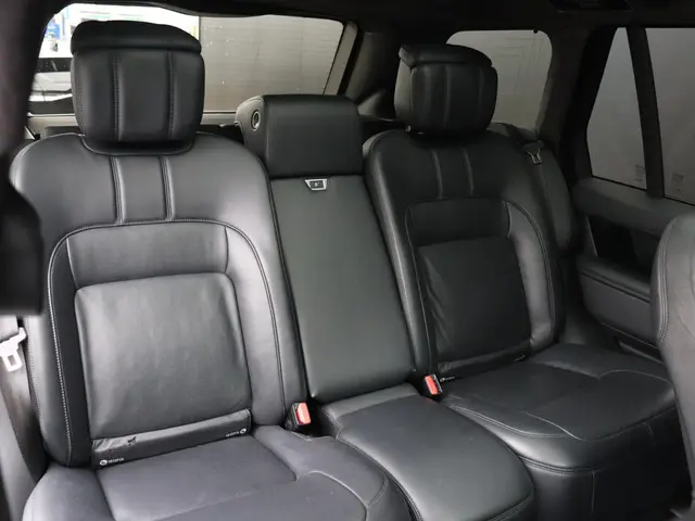 Land Rover Range Rover P400 Autobiography 2021 Benzine 15