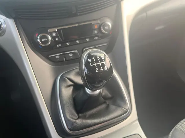 Ford C-MAX 1.0 Titanium 2014 Benzine 7