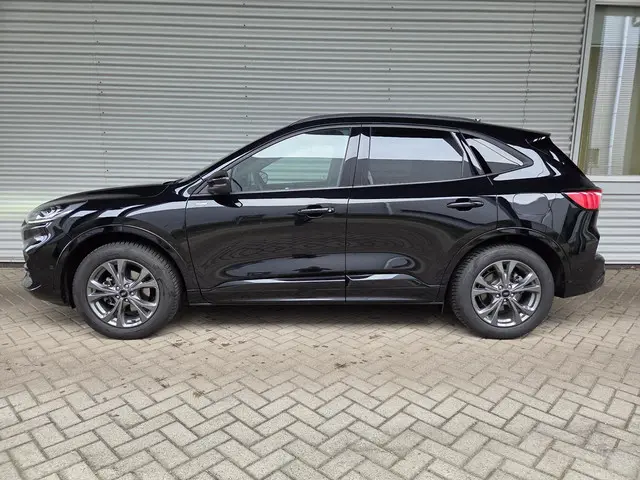 Ford Kuga 2.5 PHEV ST-Line X 2024 Hybride Benzine 3