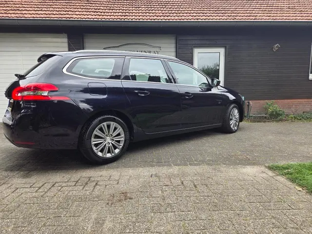 Peugeot 308 SW 1.2 PureTech Tech Edition 2019 Benzine 3