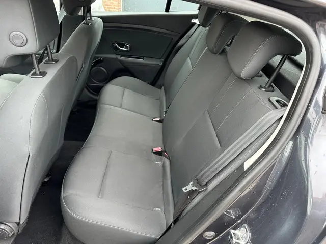 Renault Mégane 1.6 Authentique 2012 Benzine 10