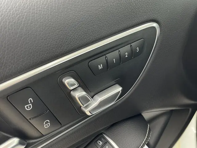 Mercedes-Benz A-Klasse 180 Ambition 2016 Benzine 13