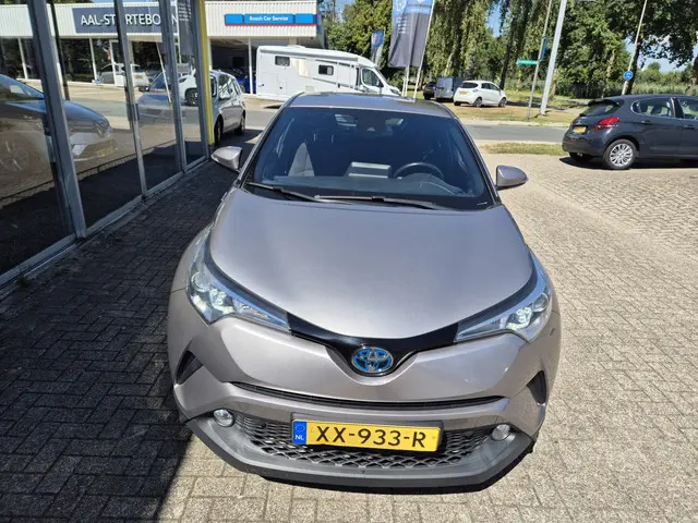 Toyota C-HR 1.8 Hybrid Active 2019 Hybride Benzine 12