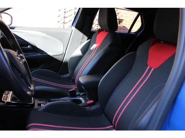 Opel Corsa 1.2 GS Line 2020 Benzine 25