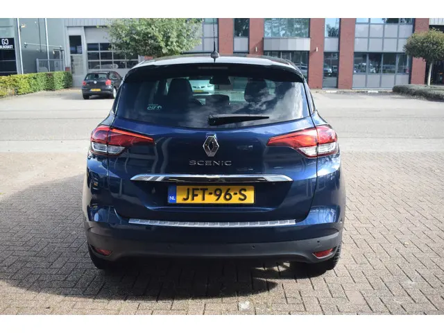 Renault Scénic 1.3 TCe Bose 2019 Benzine 14