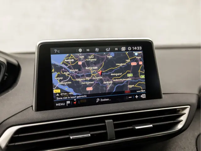 Peugeot 3008 1.6 e-THP GT Line 2017 Benzine 26