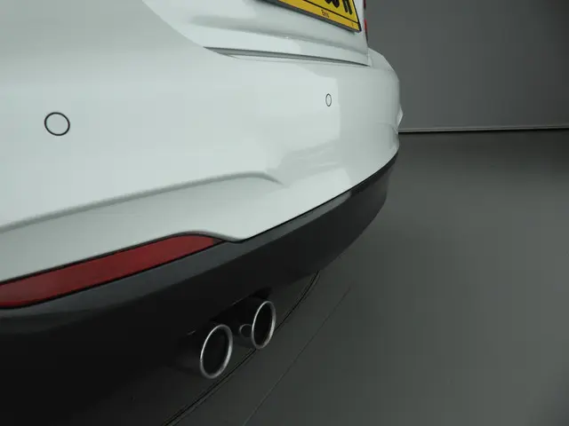 BMW 2 Serie Cabrio 220i 2018 Benzine 29