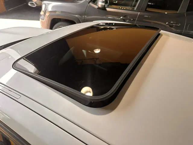 BMW 1 Serie 116i High Executive 2015 Benzine 27
