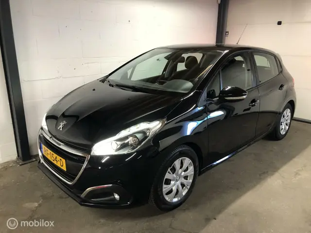 Peugeot 208 1.2 PureTech Active 2016 Benzine 4