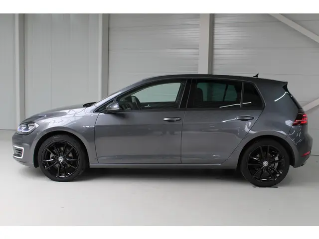 Volkswagen e-Golf E-Golf DSG | 2019 Elektrisch 2