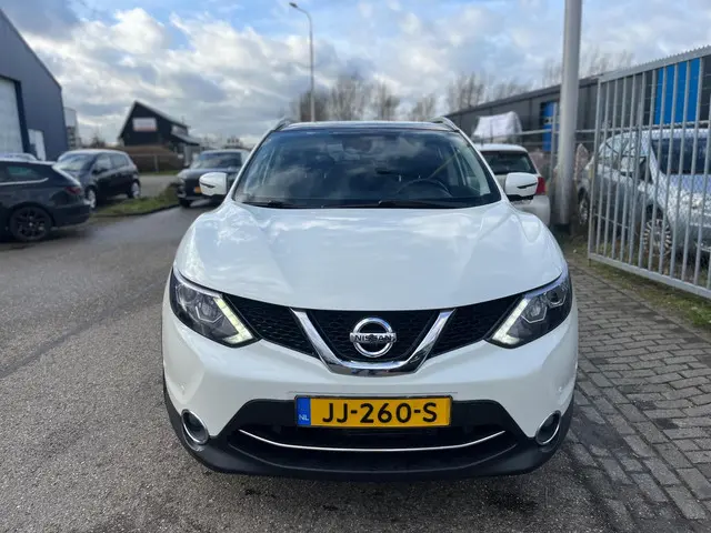 Nissan QASHQAI 2