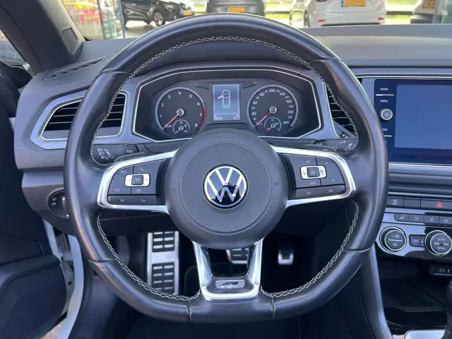 Volkswagen T-Roc Cabrio 1.5 TSI R-Line 2021 Benzine 19