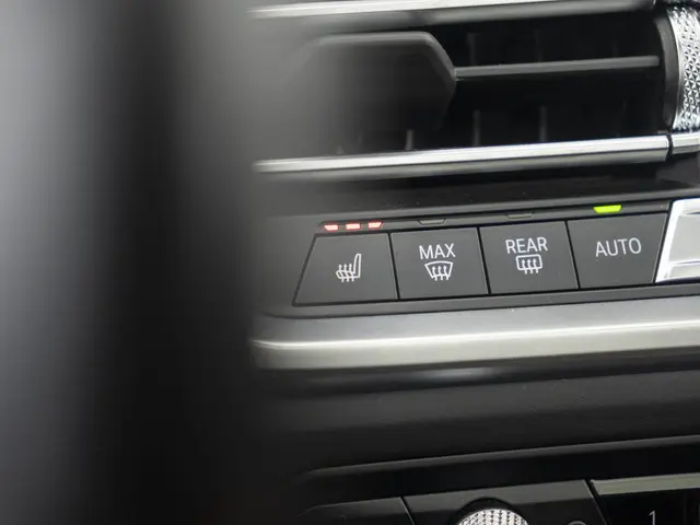 BMW 3 Serie Touring M340i xDrive 2022 Benzine 47