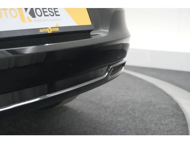 Opel Grandland Turbo 130 AT8 Ultimate 2024 Benzine 25