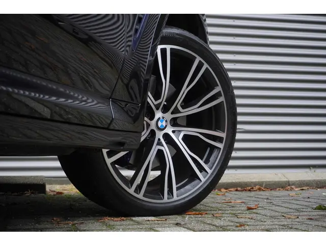 BMW X4 M40i 2022 Benzine 25