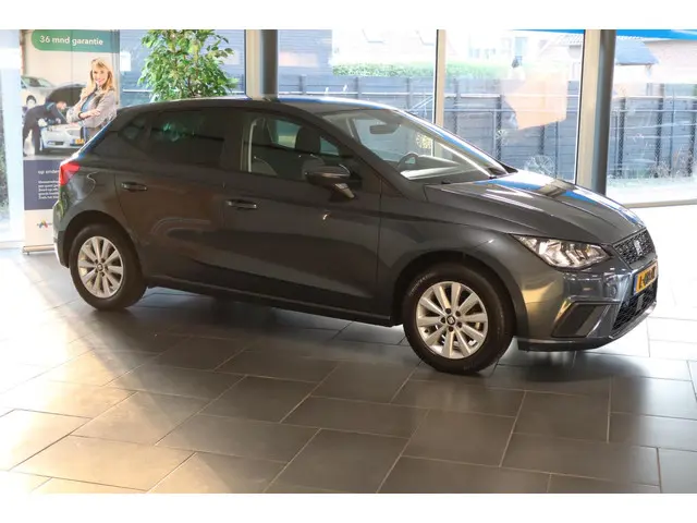 SEAT Ibiza 1.0 TSI Style Business Intense 2021 Benzine 4