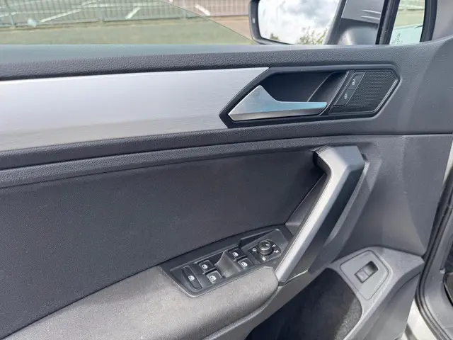 Volkswagen Tiguan 2.0 TDI NAVI/LED/CLIMA 2020 Diesel 18