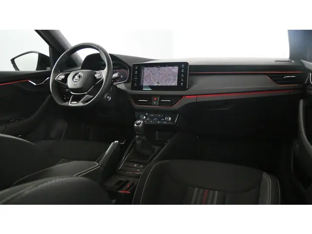 Škoda Kamiq 1.0 TSI 115pk Monte Carlo 2024 Benzine 19