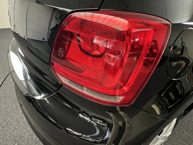 Volkswagen Polo 1.2 Easyline 2012 Benzine 26