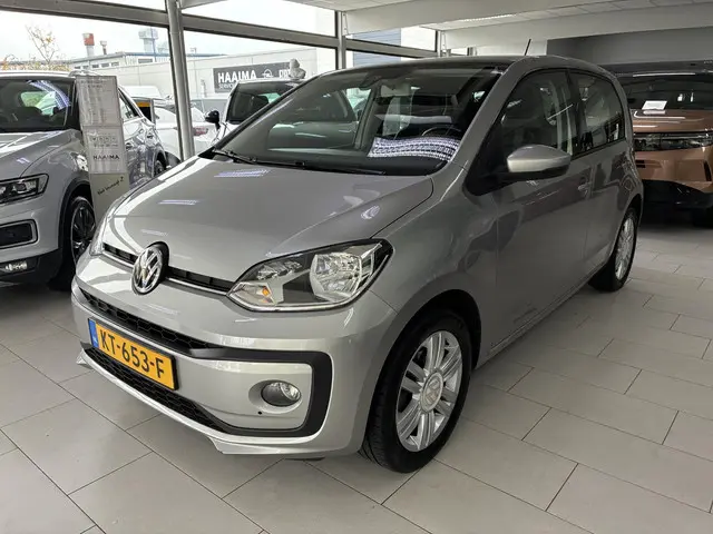 Volkswagen up! 1.0 BMT high up! 2016 Benzine 40