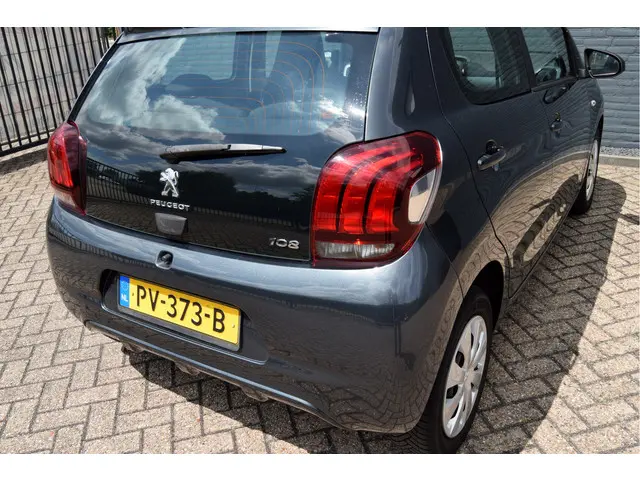 Peugeot 108 1.0 e-VTi Active Pack Premium 2017 Benzine 9