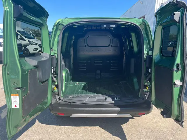 Ford Transit Courier 1.0 EcoBoost Active 2024 Benzine 9