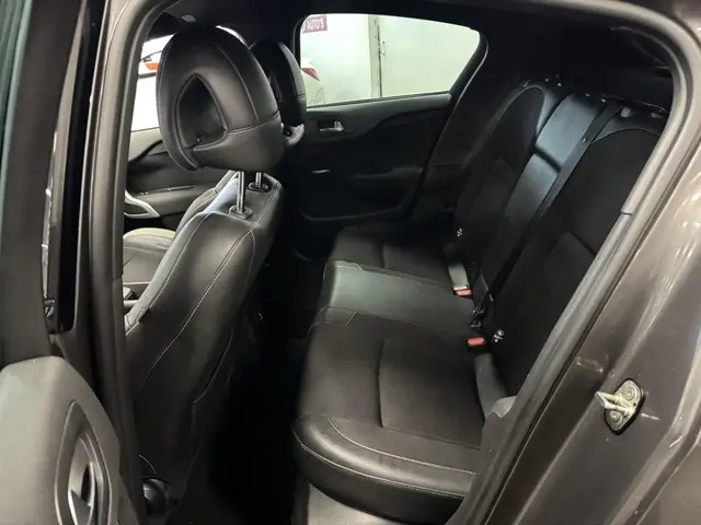Citroën DS4 2.0 BlueHDi So Chic 2015 Diesel 12