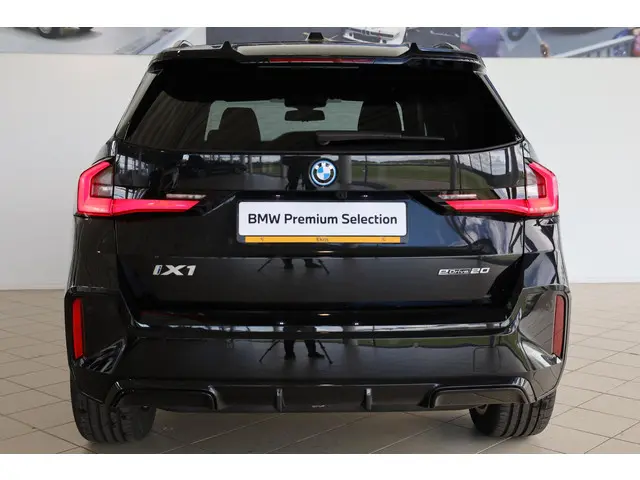 BMW iX1 eDrive20 2025 Elektrisch 5