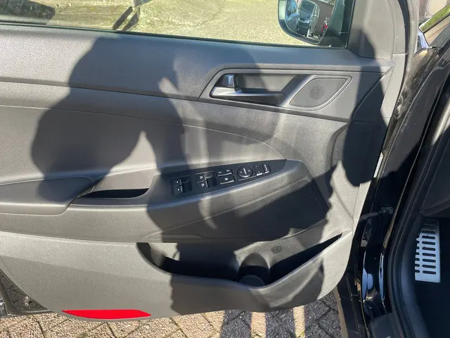 Hyundai Tucson 1.6 T-GDI N-Line Automaat. 2020 Benzine 16