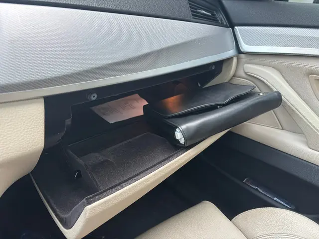 BMW 5 Serie 520i|Navi|Autom|Leer|Dak| 2013 Benzine 13