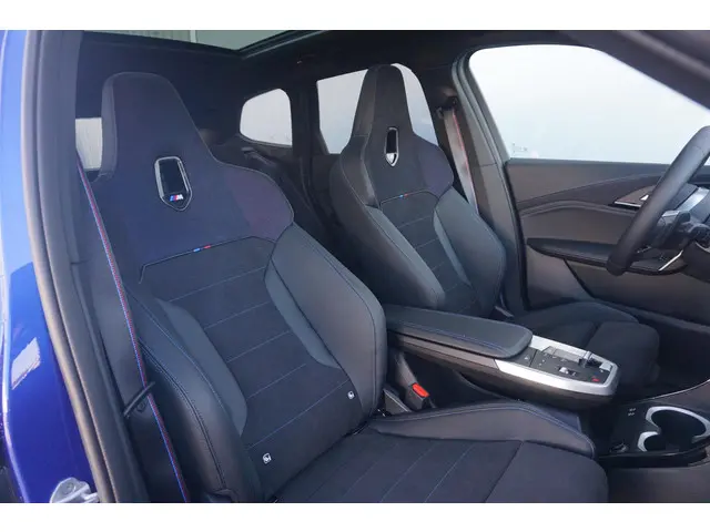 BMW X1 xDrive25e 2025 Hybride Benzine 9