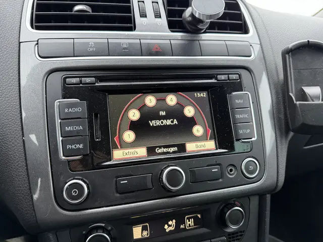 Volkswagen Polo 1.6 TDI Highline 2012 Diesel 8