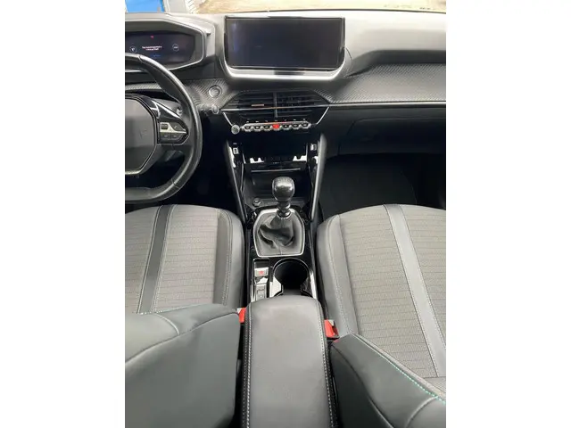 Peugeot 208 1.2 PureTech Allure 2020 Benzine 18