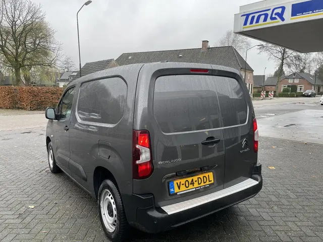 Citroën Berlingo 1.5 BlueHDi 100 S&S L1 2024 Diesel 7
