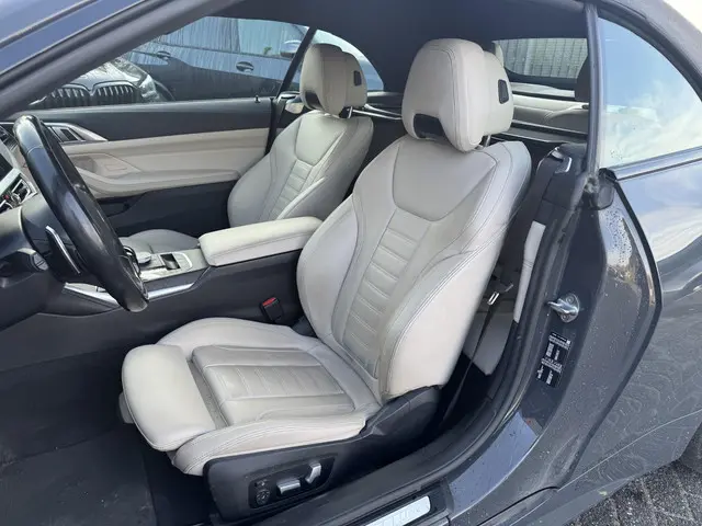 BMW 4 Serie Cabrio 420d High Executive 2022 Diesel 13