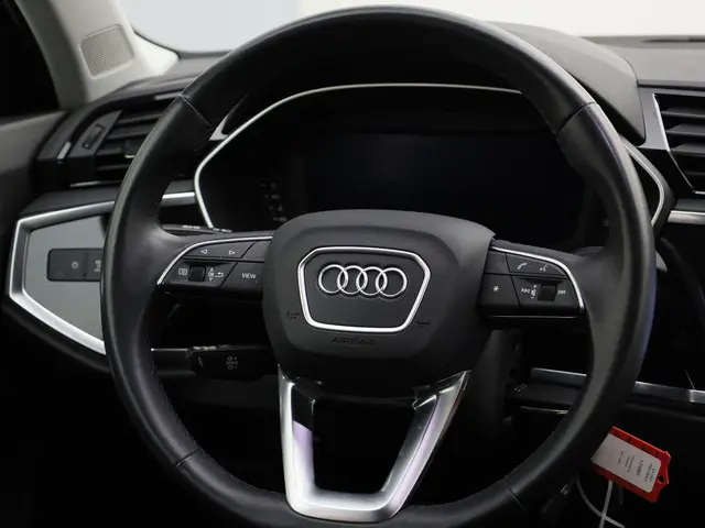 Audi Q3 40 TFSI/190PK S-tronic quattro 2021 Benzine 14