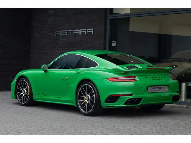 Porsche 911 3.8 Turbo S | Viper Green 2016 Benzine 6