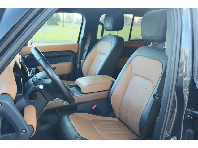 Land Rover Defender 2.0 P400e 110 X 2022 Hybride Benzine 9
