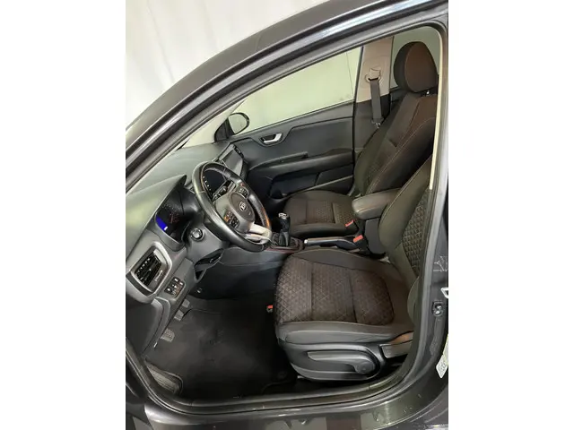 Kia Rio 1.0 TGDI DynamicLine 2019 Benzine 4